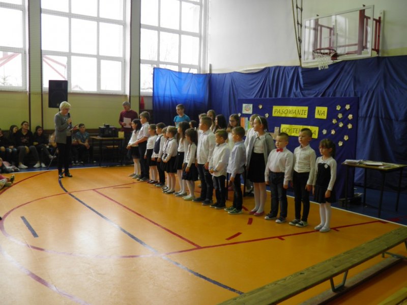 Pasowanie na ucznia klasy I.